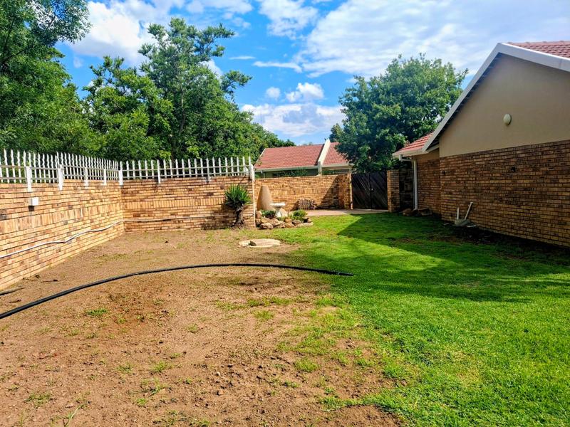 3 Bedroom Property for Sale in Flamwood North West
